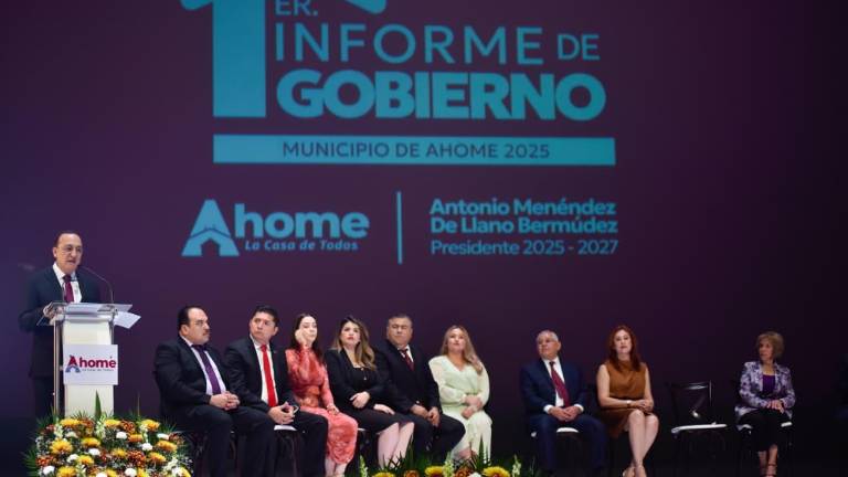 Antonio Menéndez de Llano Bermúdez rindió su primer Informe de Gobierno. Antonio Menéndez de Llano Bermúdez rindió su primer Informe de Gobierno.