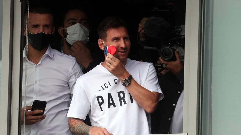 Lionel Messi ya está en París y se espera que este miércoles por la mañana sea presentado oficialmente con el PSG.