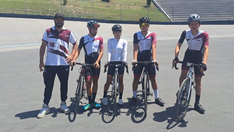 Los ciclistas mazatlecos lograron buenos resultados en Monterrey.
