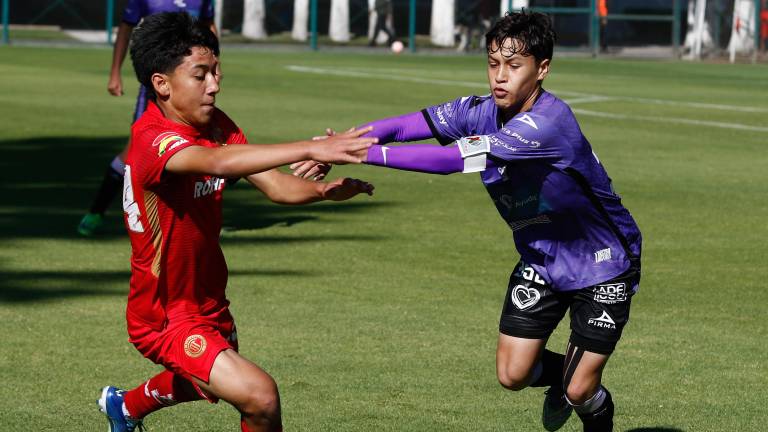 Mazatlán FC no pudo seguir en la contienda de la liguilla en la categoría Sub 15, al caer en penales ante Toluca. Mazatlán FC no pudo seguir en la contienda de la liguilla en la categoría Sub 15, al caer en penales ante Toluca.