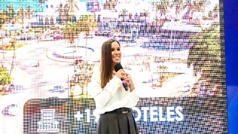 Sosa Osuna habló sobre las características que posee Mazatlán y que lo convierten en el mejor lugar para vacacionar y para ser el protagonista de grandes eventos. Sosa Osuna habló sobre las características que posee Mazatlán y que lo convierten en el mejor lugar para vacacionar y para ser el protagonista de grandes eventos.