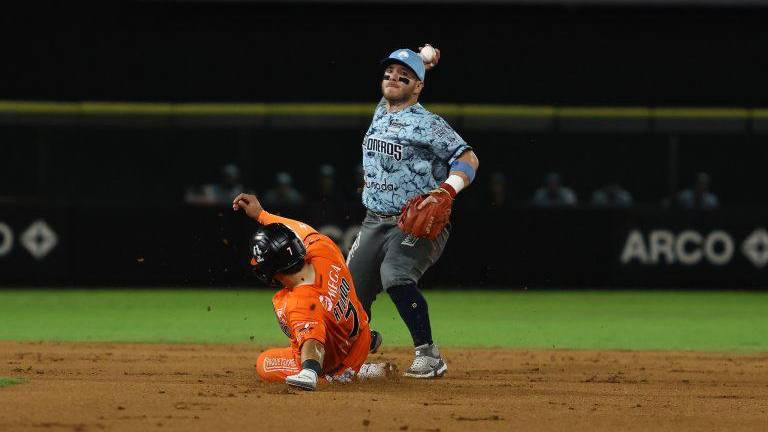 Guasave se trae la serie. Guasave se trae la serie.