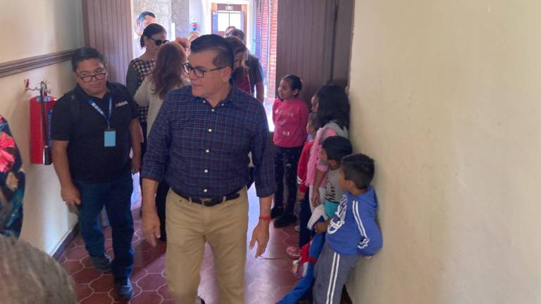 El Alcalde Édgar González Zataráin hace un recorrido por la Ciudad de los Niños.