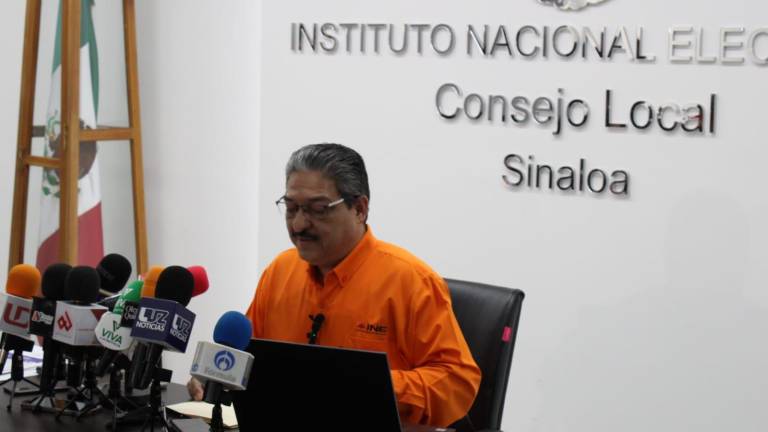 Jorge Luis Rueda Miranda, vocal ejecutivo de la Junta Local del INE en Sinaloa, explica sobre el voto anticipado.