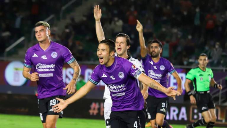 Mazatlán FC regresa a la senda ganadora con goleada en casa