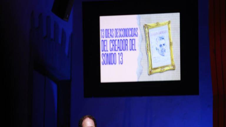 El 5 de noviembre estará Miguel Salmón del Real hablando sobe Julián Carrillo. El 5 de noviembre estará Miguel Salmón del Real hablando sobe Julián Carrillo.