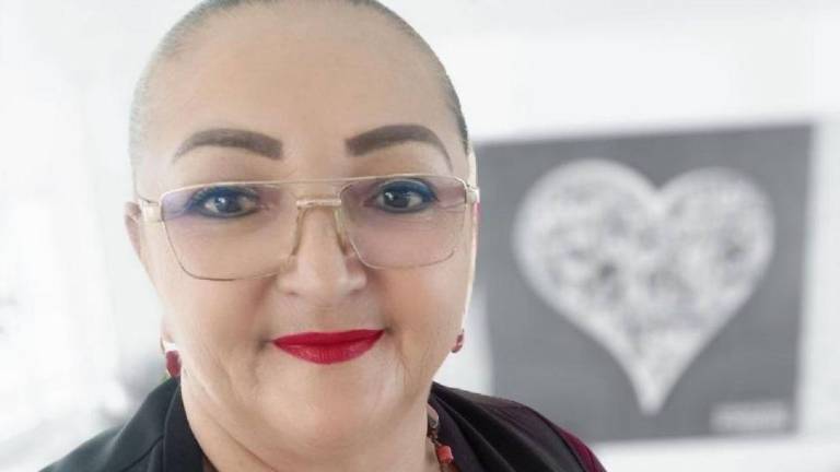 La regidora en Palizada, Campeche, Karina Aurora Díaz Hernández, falleció en un hospital tras presentar lesiones de bala. La regidora en Palizada, Campeche, Karina Aurora Díaz Hernández, falleció en un hospital tras presentar lesiones de bala.