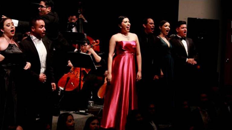 Miembros del Taller de Ópera de Sinaloa.