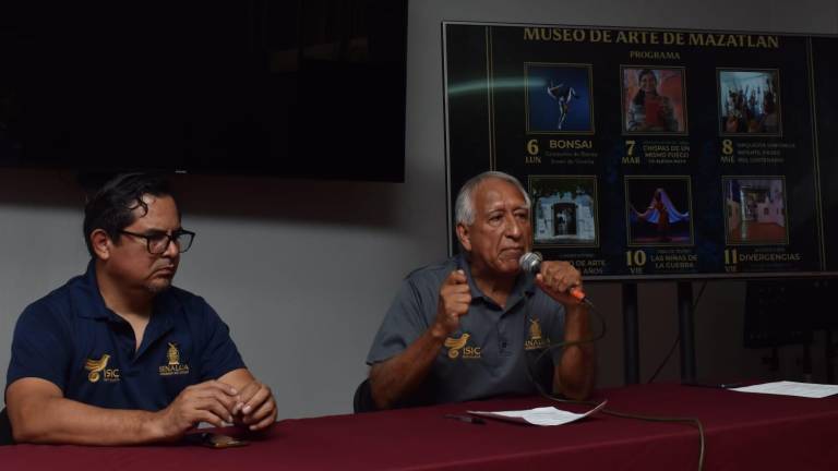 Manuel Carlock y Miguel Ángel Ramírez Jardines dieron a conocer los pormenores del programa de los Destejos del 25 aniversario del Museo de Arte de Mazatlán.