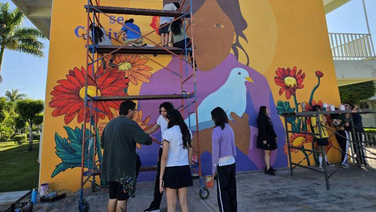 La obra se centra en la temática de “La Paz” y fue dirigida por el Taller de Artes Visuales. La obra se centra en la temática de “La Paz” y fue dirigida por el Taller de Artes Visuales.
