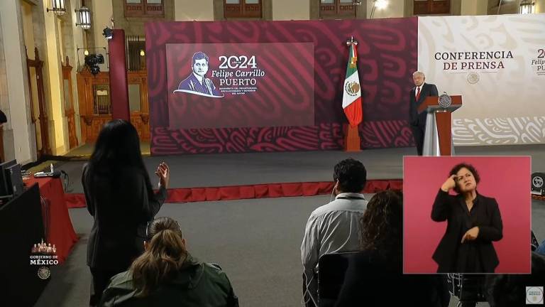 En la conferencia matutina, el Presidente Andrés Manuel López Obrador insistió en que hubo “corrupción” en el caso de María Amparo Casar.