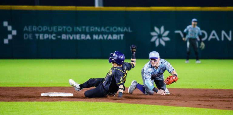 A pesar de anotar en la primera entrada, los blanquiazules fueron superados desde el segundo inning y no lograron frenar el vendaval nayarita. A pesar de anotar en la primera entrada, los blanquiazules fueron superados desde el segundo inning y no lograron frenar el vendaval nayarita.