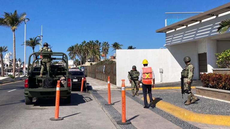 Cortan suministro eléctrico a hotel de Mazatlán tras hallar anomalías en consumo