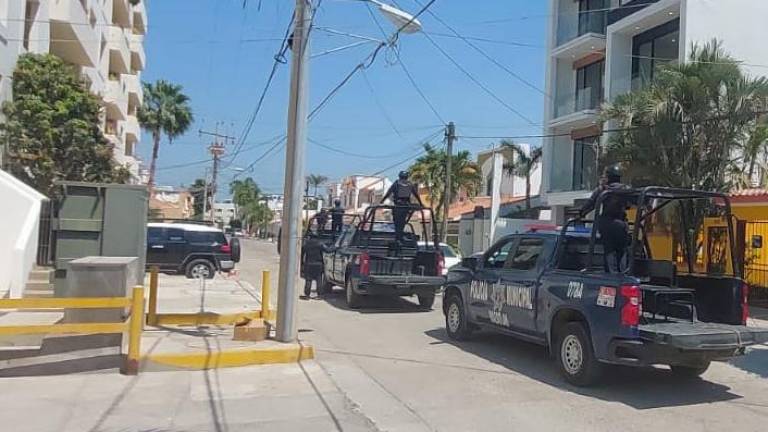 Desde el lunes se reforzó la seguridad en el fraccionamiento Sábalo Country, en Mazatlán.