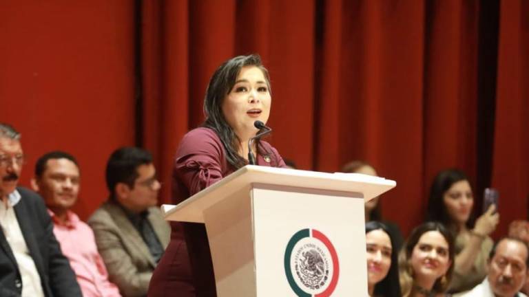 El Gobernador del Estado de Sinaloa, Rubén Rocha Moya, anunció que eligieron a Ayala Leyva para su primera reelección a su cargo en el distrito de Los Mochis.