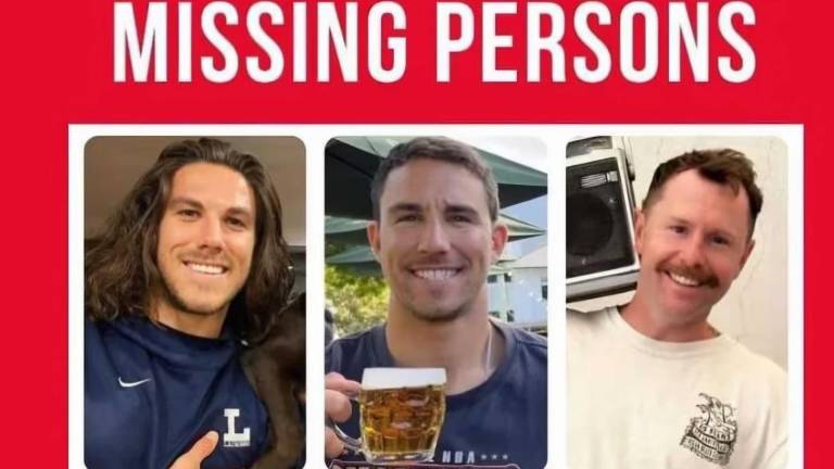Hallan 3 cuerpos en Ensenada, donde desaparecieron 2 surfistas australianos y un estadounidense
