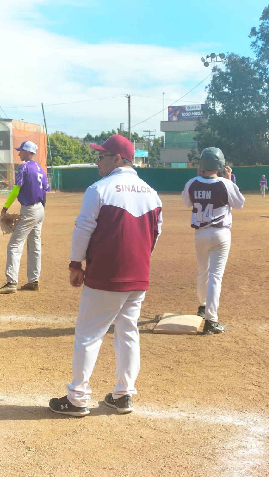 $!Polémico cierre para Sinaloa en Macro Regional de softbol