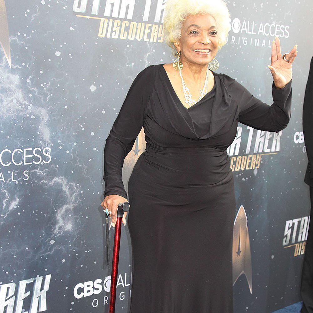 $!Muere Nichelle Nichols, la teniente ‘Uhura’ de ‘Star Trek’