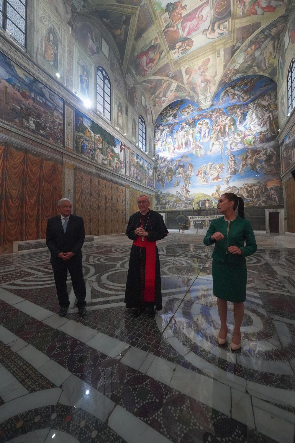 $!AMLO visita réplica de Capilla Sixtina con Secretario de Estado del Vaticano
