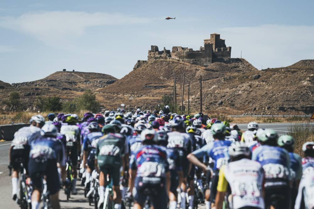 $!Philipsen se impone en Zaragoza y suma su segunda victoria en La Vuelta 25