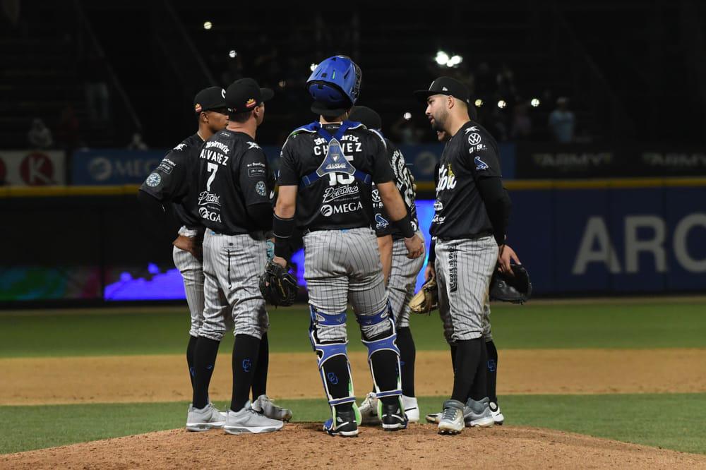$!Yaquis gana en extrainnings a Algodoneros y sigue con semana perfecta
