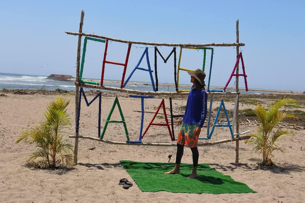 $!Playa El Majahual resurge como destino turístico gracias al impulso de vecinos de Chametla
