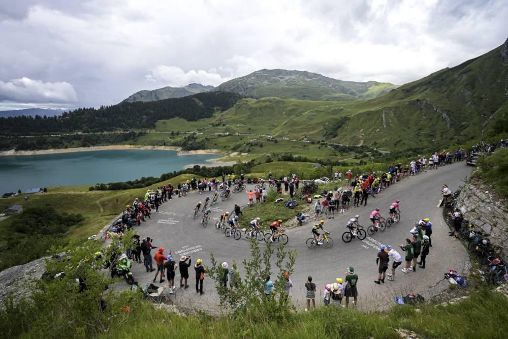 $!Arensman conquista La Plagne y Pogacar consolida su liderato en el último final en alto del Tour de Francia