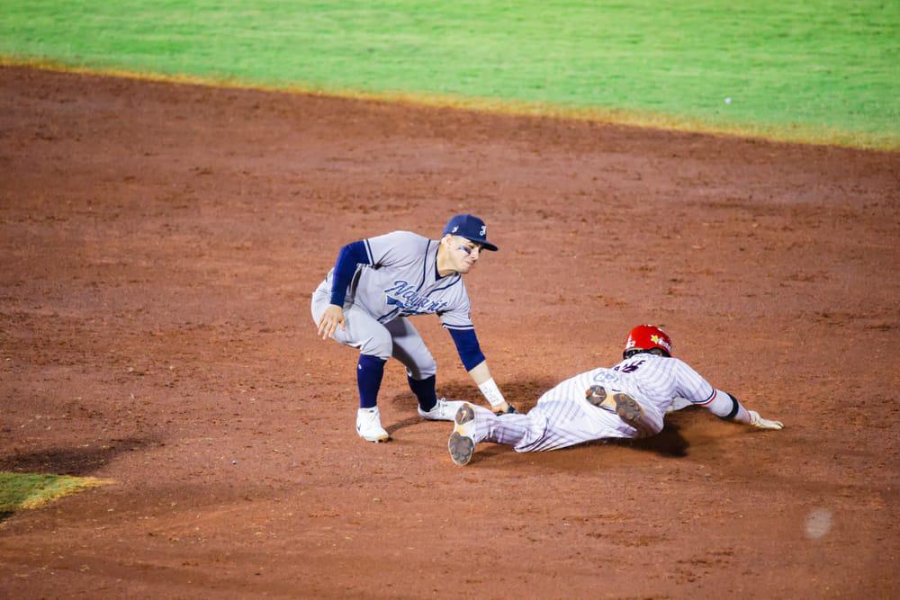 $!Jonrón de Randy Romero le da la serie a los Jaguares en Mexicali