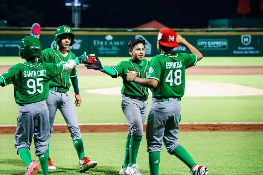 $!México Verde blanquea a Puerto Rico y debuta con fuerza en la Serie del Caribe Kids