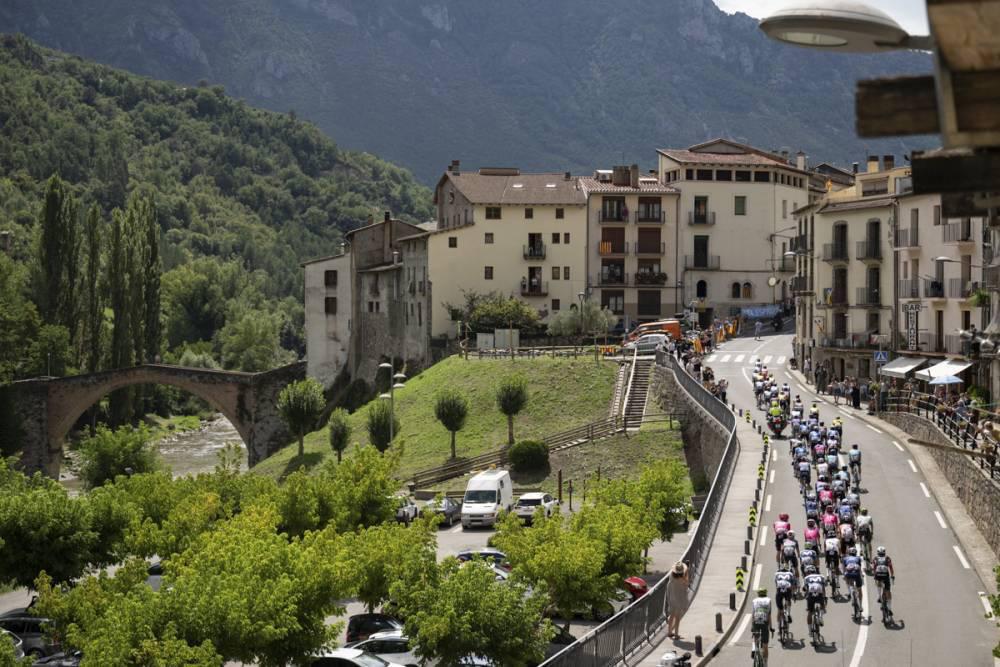 $!Ayuso se levanta en Cerler y firma su primer triunfo en La Vuelta 25