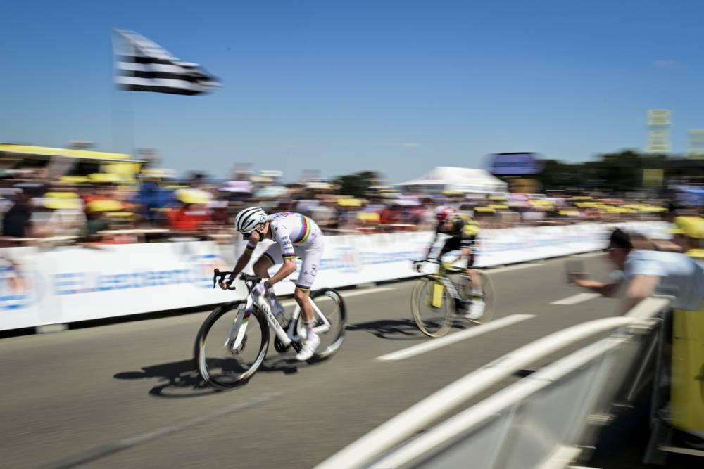 $!Tadej Pogacar conquista Mûr-de-Bretagne y recupera el maillot amarillo en el Tour de Francia