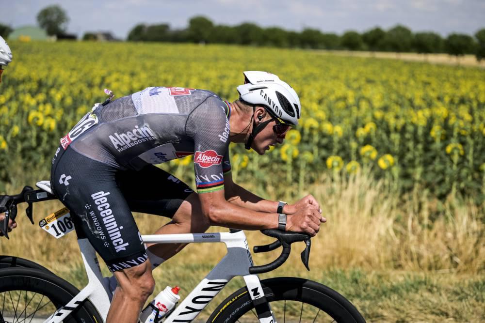 $!Tim Merlier gana en Châteauroux y Van der Poel roza la hazaña en la etapa 9 del Tour de Francia