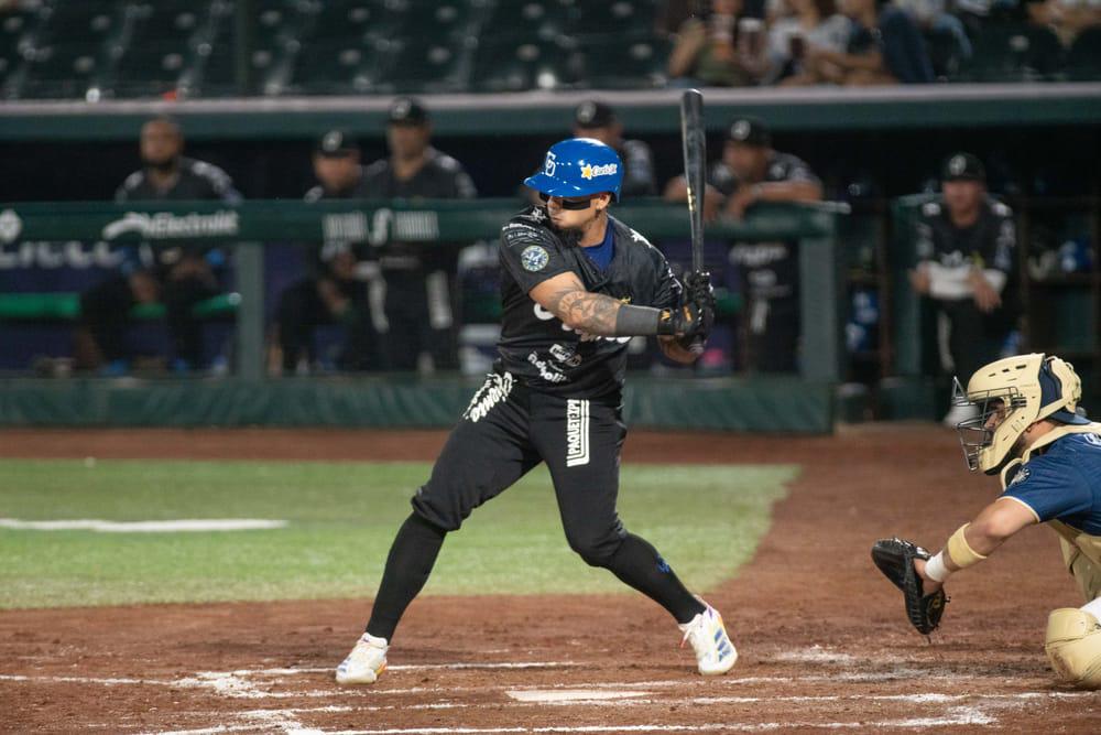 $!Yaquis cortan racha y vencen 5-1 a Tucson con sólida actuación de Felipe González