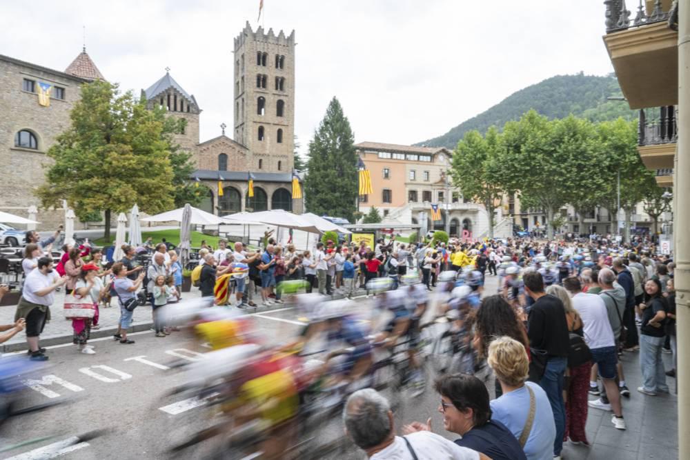 $!Jay Vine conquista Pal en solitario y Torstein Træen se viste de líder en La Vuelta