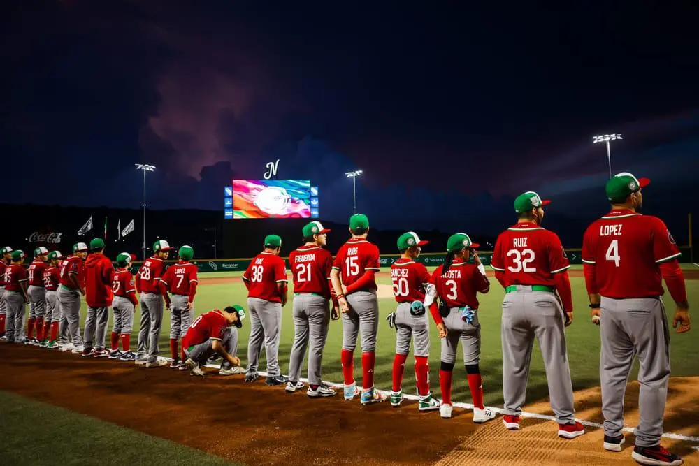 $!México Rojo debuta con triunfo y Ramón Figueroa impone récord en la Serie del Caribe Kids