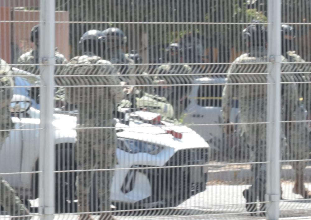 $!Tras persecución, Marina detiene a tres civiles armados en Mazatlán