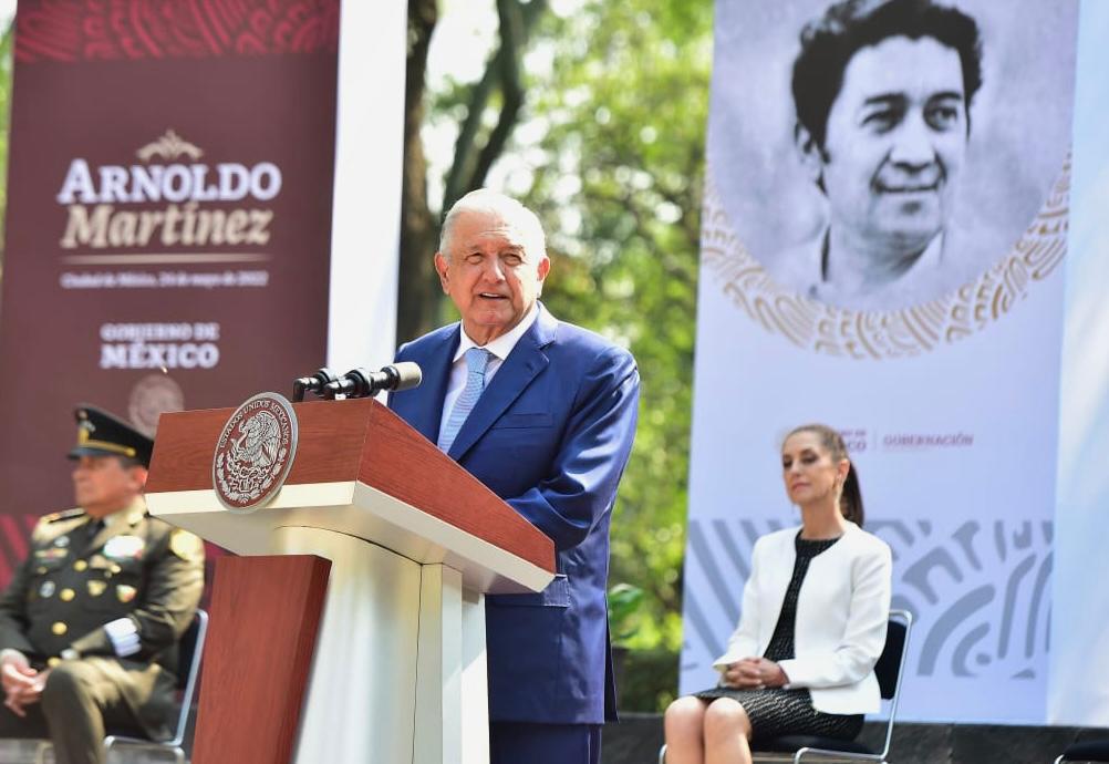 $!Cenizas de Arnoldo Martínez Verdugo son llevadas a la Rotonda de las Personas Ilustres en la CDMX