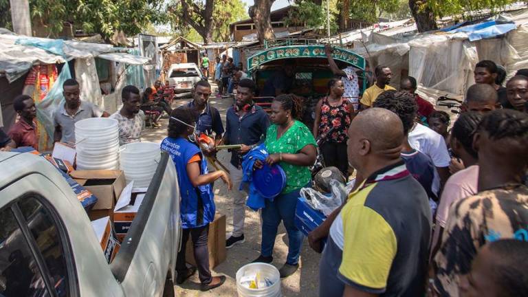 La crisis de seguridad de las últimas semanas ha dificultado el trabajo de la OPS con los desplazados internos en el área metropolitana de Puerto Príncipe para apoyar a las autoridades sanitarias.