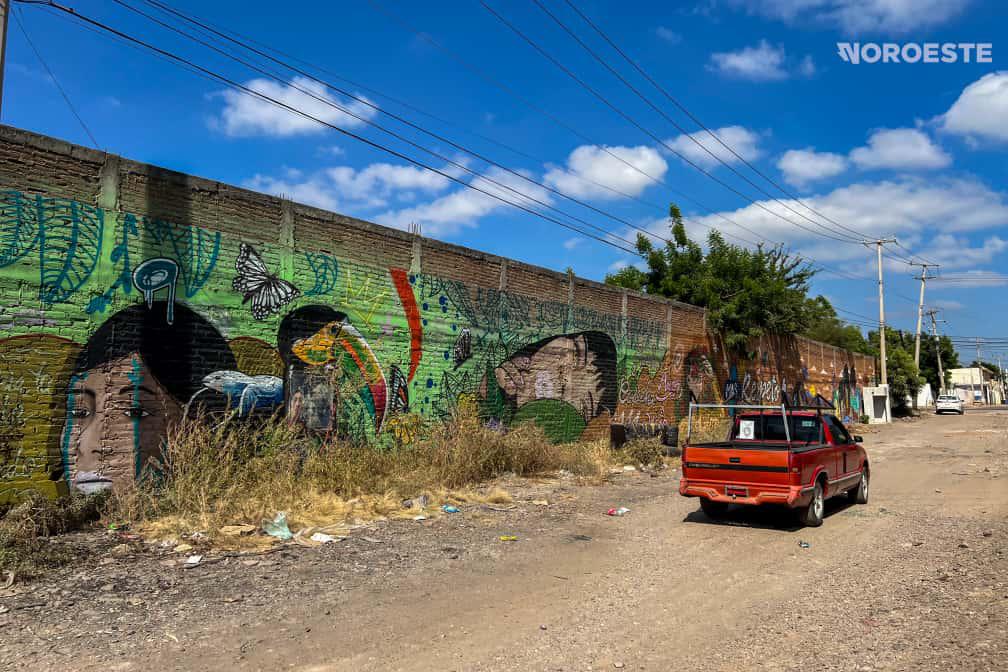 $!Murales transforman calles de la colonia La Costerita, en Culiacán