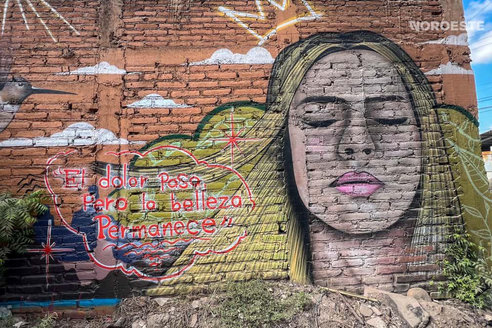 $!Murales transforman calles de la colonia La Costerita, en Culiacán