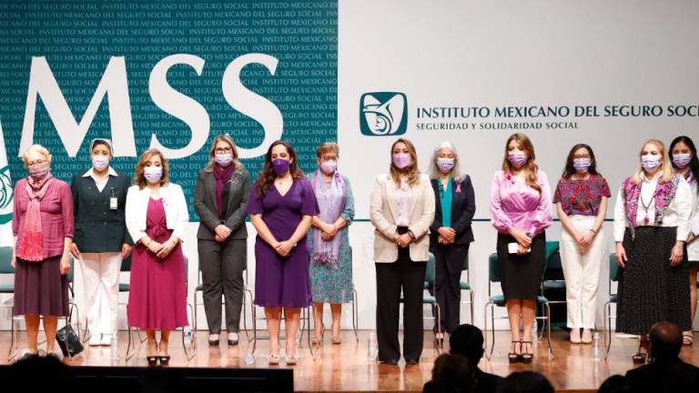 Cumple IMSS a las mujeres de México con acciones que les dan seguridad