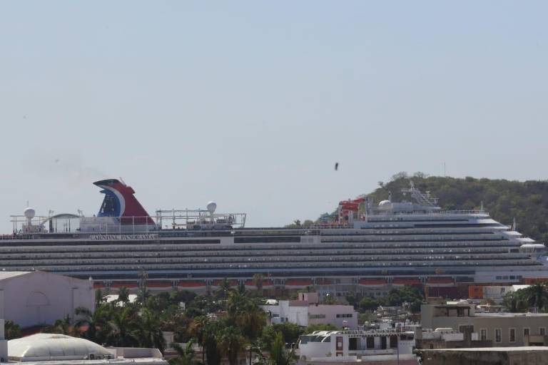 Navieras supervisan excursiones y seguridad de Mazatlán, previo a la temporada alta de cruceros 2025-2026