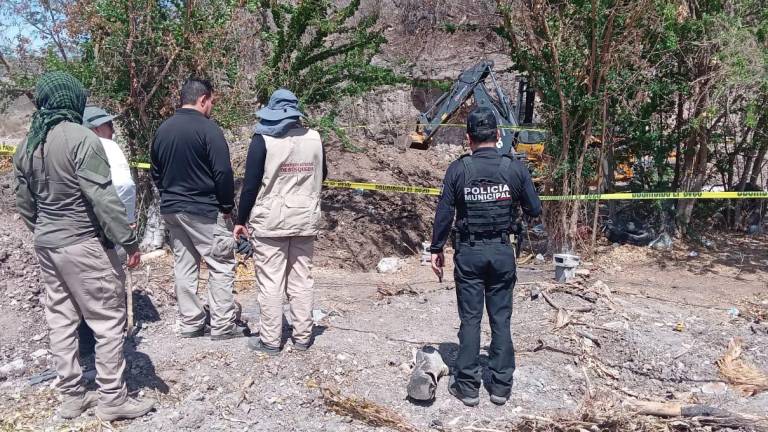 Colectivo de búsqueda halla más restos humanos en sitio donde se han ubicado fosas clandestinas en Culiacán