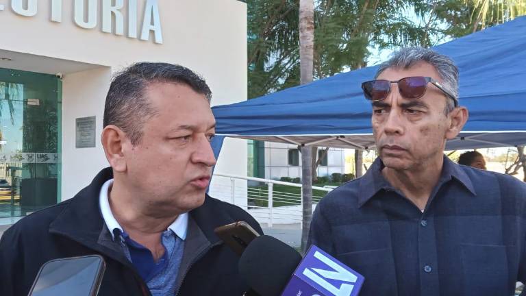 El docente Arturo Nevárez Hernández puntualizó que las autoridades no pueden ni deben justificar las omisiones con la tardía aceptación de la Ley Orgánica por parte del Consejo Universitario.
