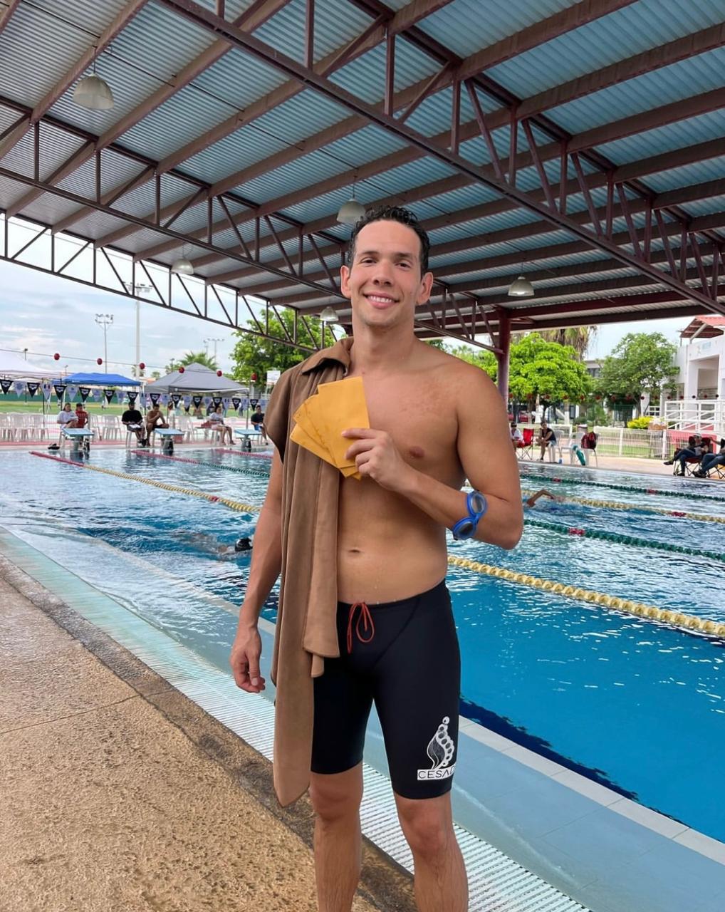 $!Nadadores mazatlecos, en busca de sus mejores marcas personales en Nacional Máster