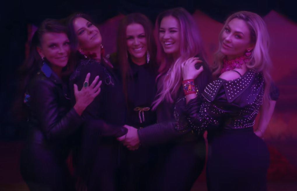 $!Edith Márquez une su voz a David Bisbal en ‘Es complicado’