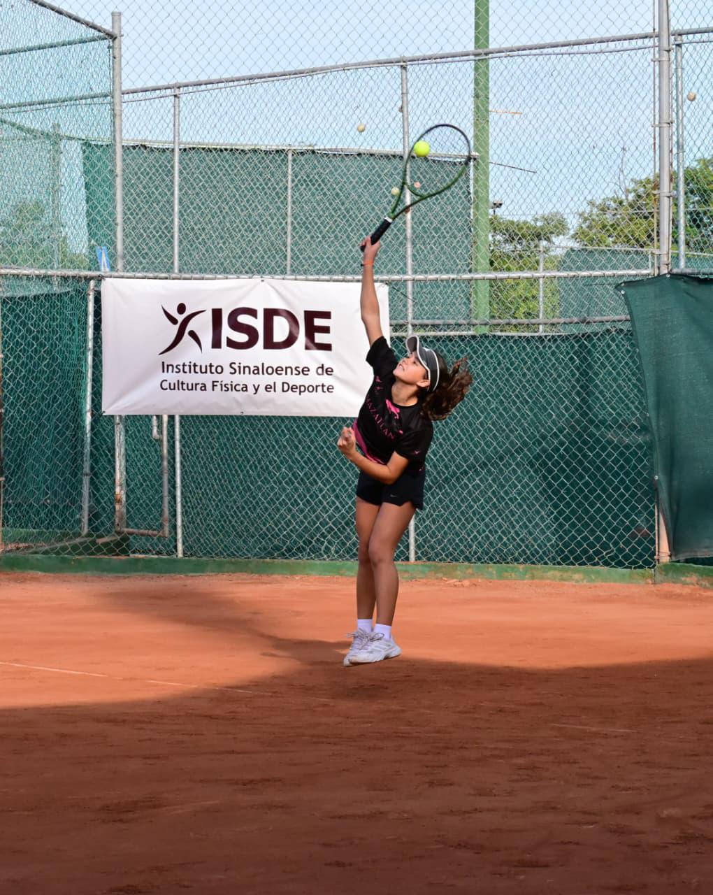 $!Domina Mazatlán la Sub 14 en el tenis del selectivo estatal Conade