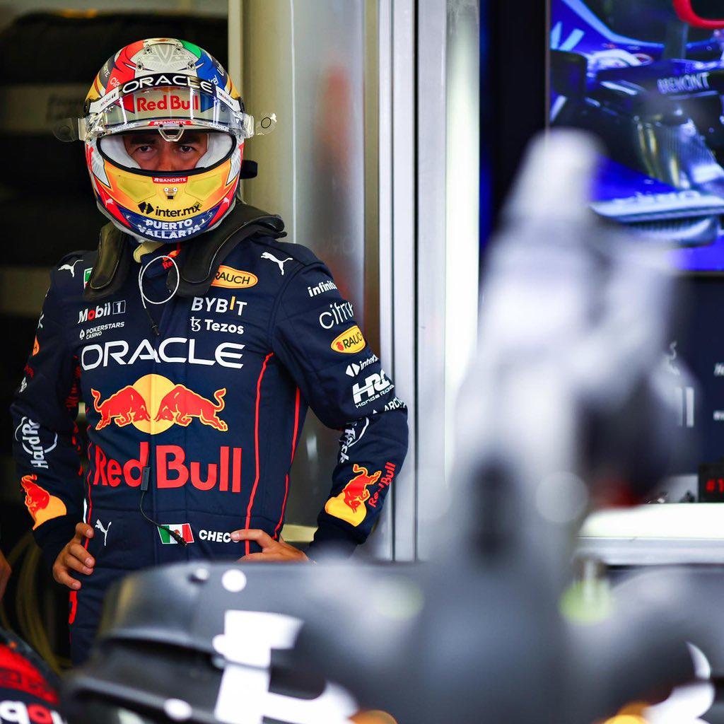 $!Checo Pérez disfruta las últimas vueltas ‘épicas’ en Silverstone