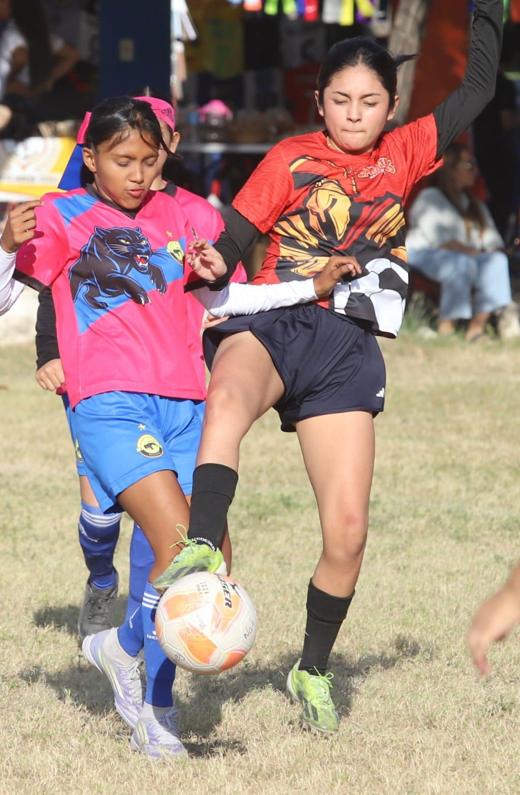 $!Concordia sale respondón en Copa Recreativa de Futbol