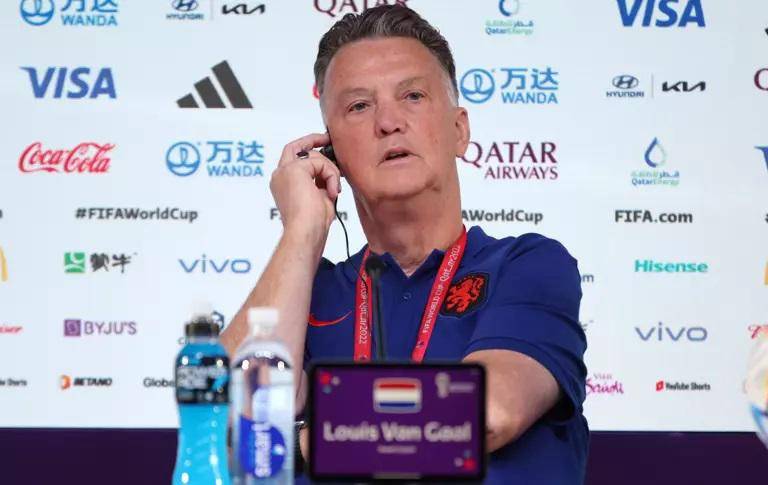 Ecuador nos dará más problemas que Senegal: Van Gaal, DT de Países Bajos